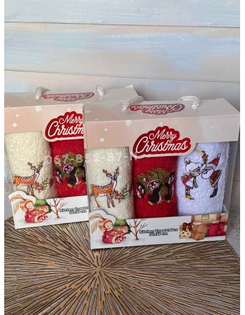 Подарочный набор из трех кухонных полотенец Merry Christmas Beige Deer/Red Penguines/White Elfs